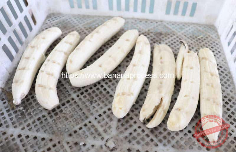 Ripe-Banana-Peeling-Machine-Result